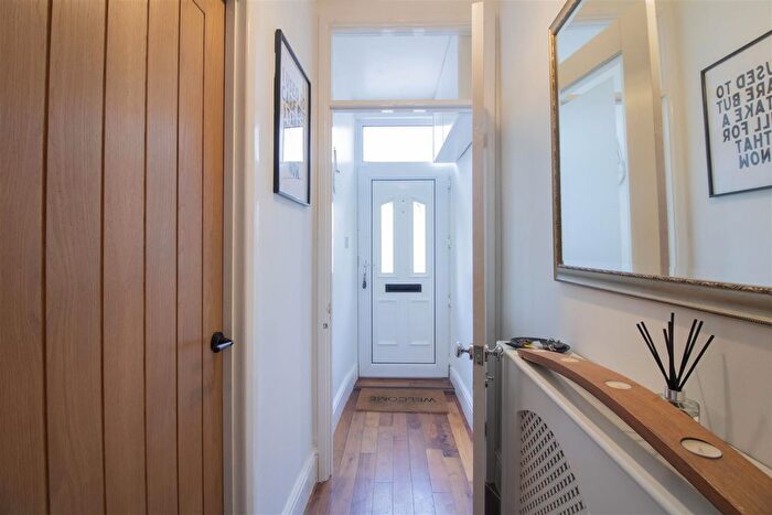2 Bedroom End Of Terrace House For Sale In Commercial Road, Ynysddu, Newport, NP11