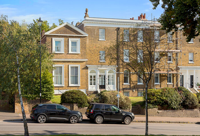 2 Bedroom Flat To Rent In Montpelier Row, Blackheath, SE3