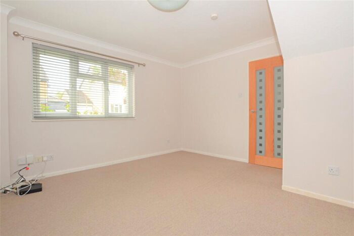 1 Bedroom End Of Terrace House To Rent In Wavell Close, Yate, Bristol, Gloucestershire, BS37