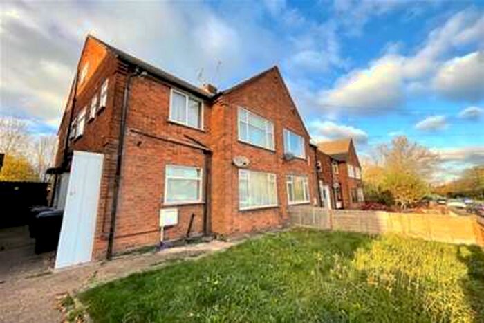 2 Bedroom Maisonette Flat To Rent In Four Pounds Avenue, Coventry, CV5