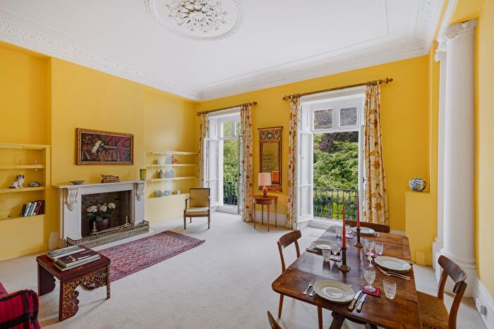 2 Bedroom Flat For Sale In Onslow Square, South Kensington, London, United Kingdom, South Kensington, SW7
