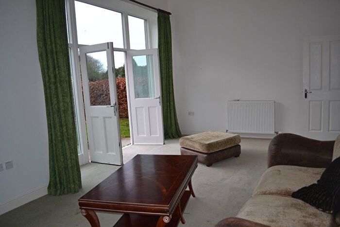 3 Bedroom Terraced House To Rent In North Road, Liff, Dundee, DD2