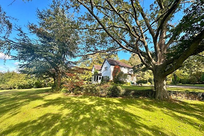 6 Bedroom Country House For Sale In Deer Leap, Oxton Hill, Oxton, Nottinghamshire, NG25