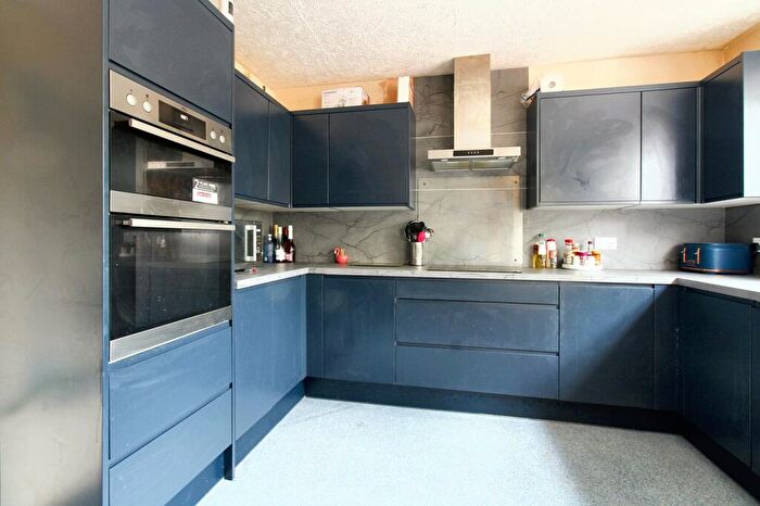 3 Bedroom Terraced House For Sale In Standard Avenue, Coventry, CV4