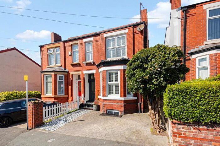 3 Bedroom Semi-Detached House For Sale In Highfield Drive, Monton, Manchester, M30