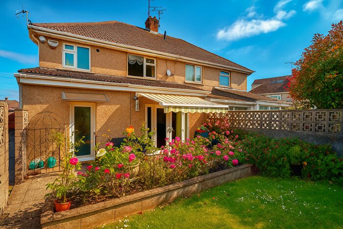 3 Bedroom Semi-Detached House For Sale In Fairways, Bridgend, CF33