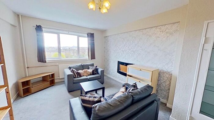 3 Bedroom Flat To Rent In Westfield Court, Gorgie, Edinburgh, EH11