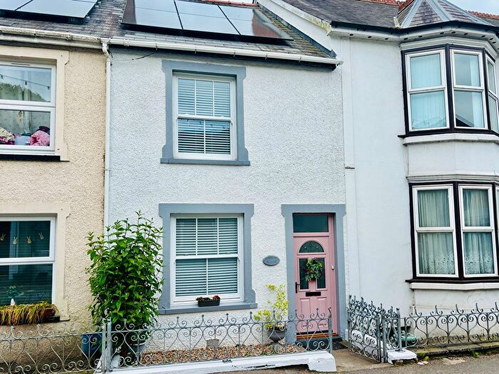 3 Bedroom Terraced House For Sale In High Street, Llandysul, SA44