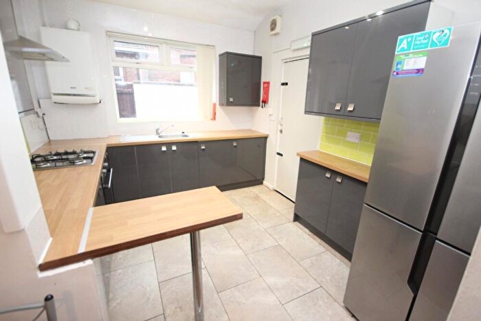5 Bedroom Terraced House To Rent In Lidderdale Road, L15