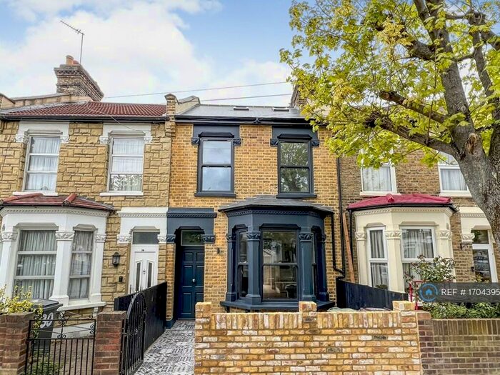 4 Bedroom Terraced House To Rent In Dunedin Road, London, E10