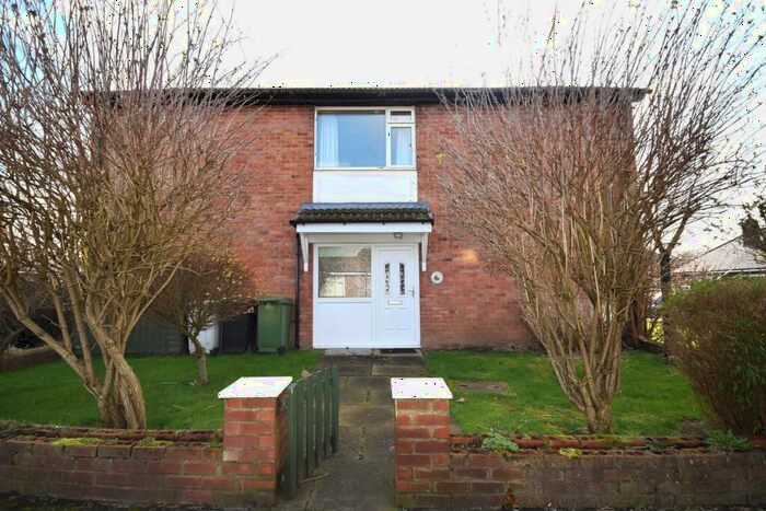 2 Bedroom Apartment To Rent In Lawrence House, Poynton, Stockport, SK12