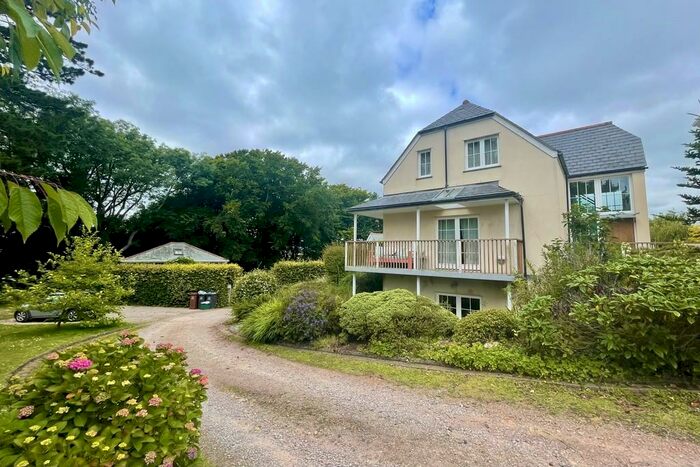 4 Bedroom Detached House To Rent In Newton Ferrers, Devon, PL8