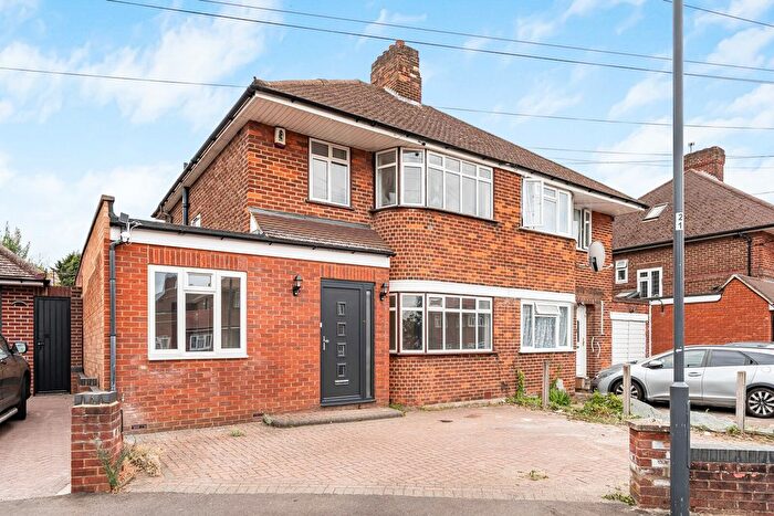 3 Bedroom Semi Detached House For Sale In Howberry Road, Edgware, HA8