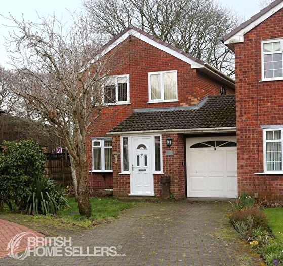 3 Bedroom Detached House For Sale In Porter Close, Rainhill, Prescot, Merseyside, L35