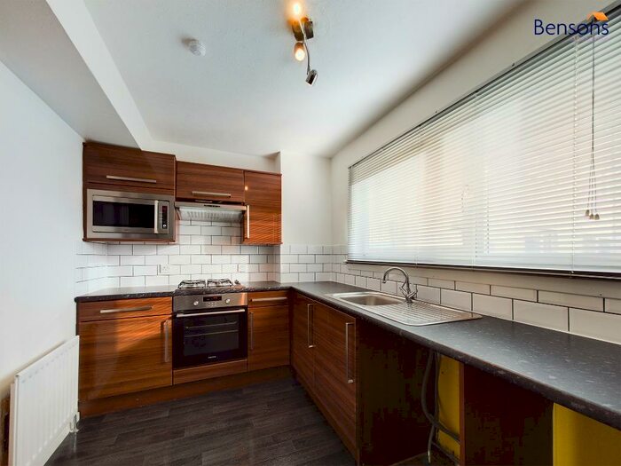 2 Bedroom Flat To Rent In Sandpiper Drive, East Kilbride, South Lanarkshire, G75