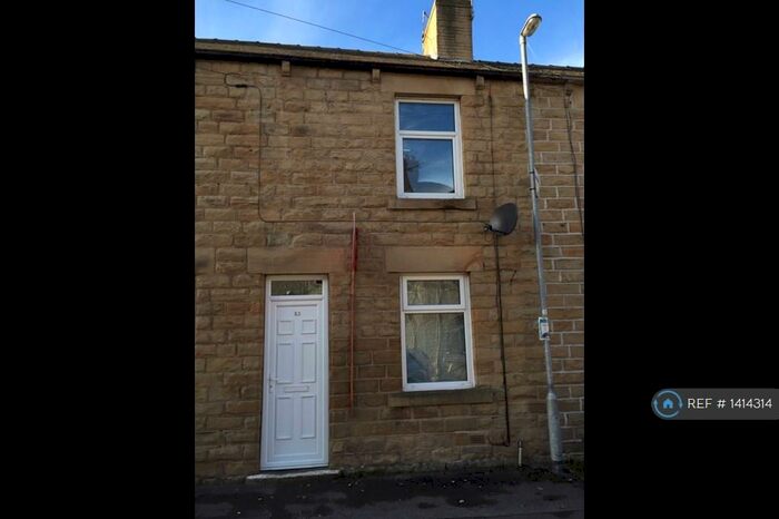 2 Bedroom Terraced House To Rent In Oxford Street, Barnsley, S71