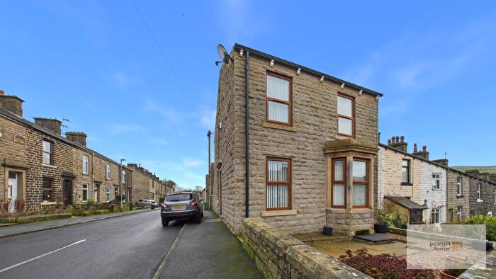 2 Bedroom End Of Terrace House For Sale In Bonfire Hill Road, Rossendale, BB4