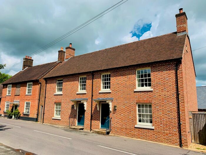 3 Bedroom Semi-Detached House To Rent In Castle Street, Cranborne, Wimborne, BH21