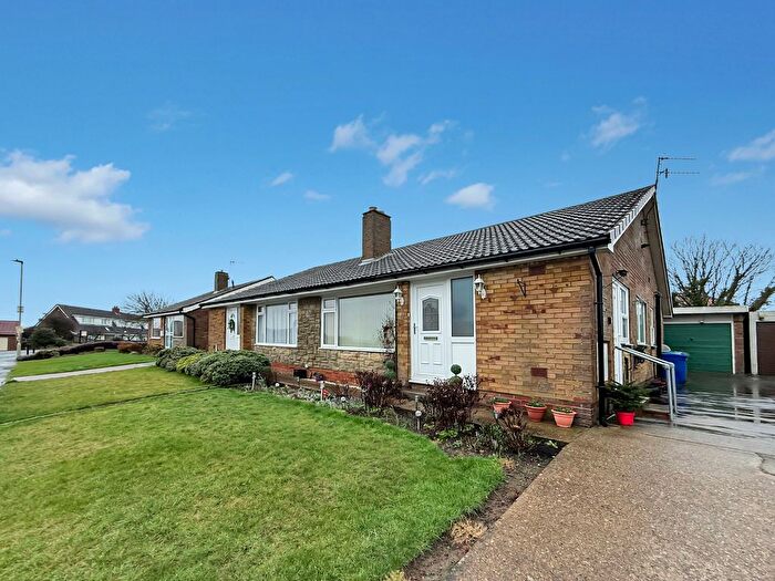 3 Bedroom Semi Detached Bungalow For Sale In Osgodby Hall Road, Scarborough, YO11
