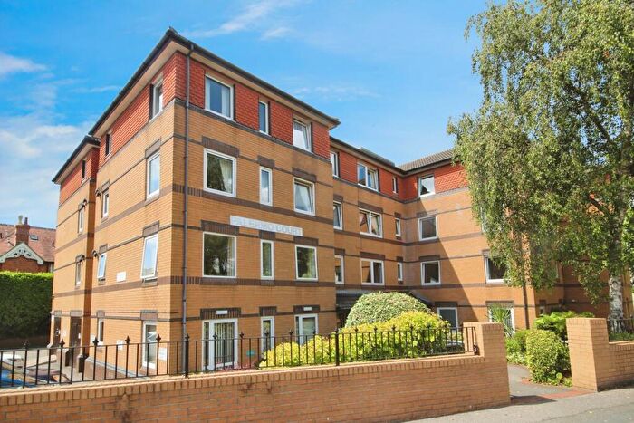 1 Bedroom Retirement Property For Sale In Durley Chine Road, Bournemouth, BH2