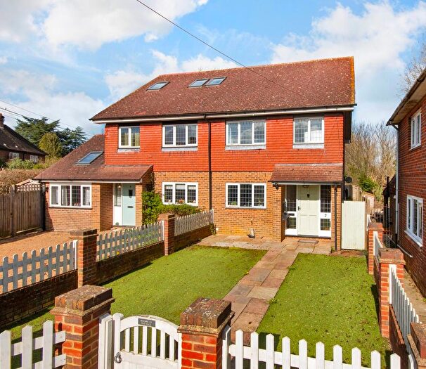 3 Bedroom Semi-Detached House For Sale In The Mead, Priors Way, Cowden, Edenbridge, TN8