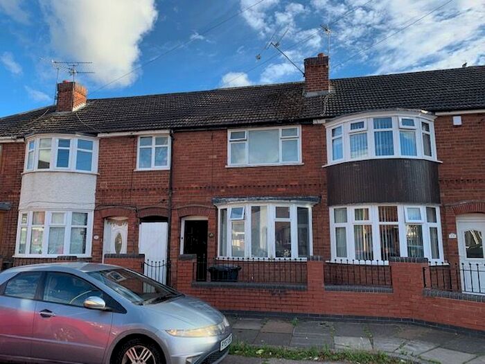 2 Bedroom Semi-Detached House To Rent In The Brianway, Leicester, LE5