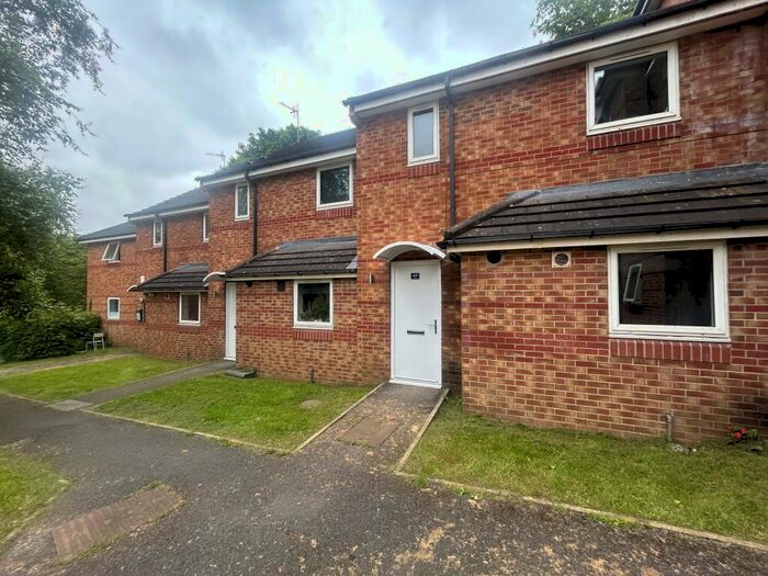 5 Bedroom House To Rent In Park Village Norfolk Park Road, S2
