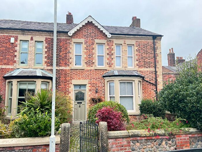 3 Bedroom Terraced House For Sale In East Cliffe, FY8