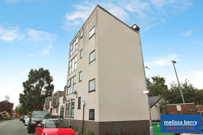 2 Bedroom Flat For Sale In Albion Mews, Clifton Road, Prestwich, Manchester, M25