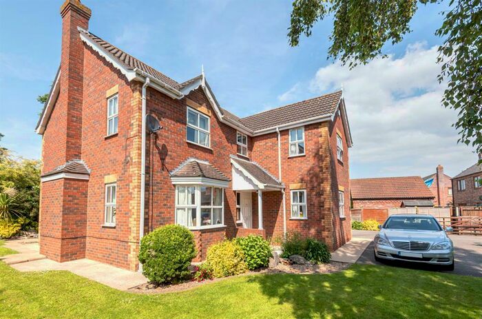 4 Bedroom Detached House For Sale In Brackenborough Road, Louth, LN11