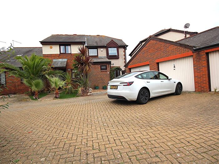 2 Bedroom Terraced House For Sale In Vallis Close, Baiter Park, Poole, BH15