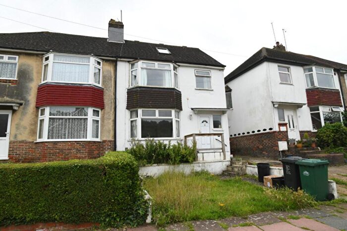 6 Bedroom Semi Detached House To Rent In Lower Bevendean Avenue, Brighton, BN2