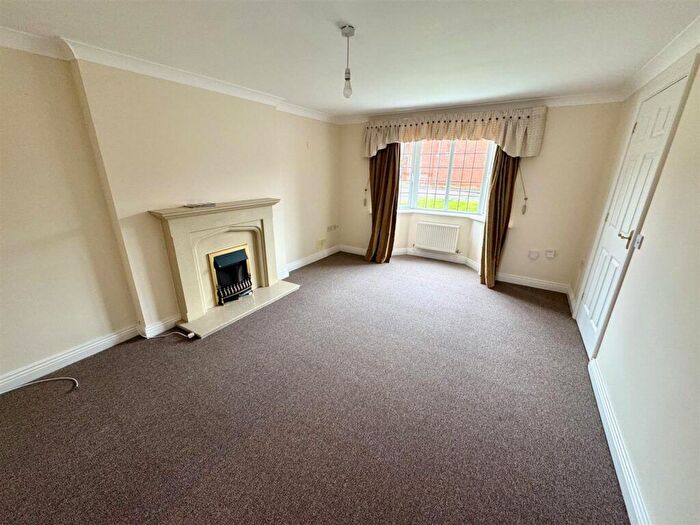 5 Bedroom Detached House To Rent In Duncombe Road, Leicester, LE3