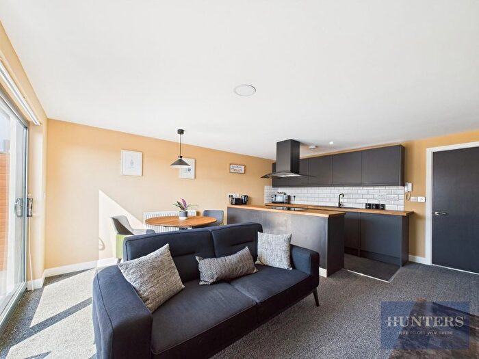 1 Bedroom Flat To Rent In Friary House, Southgate Street, GL1