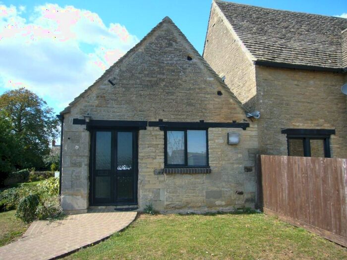 Studio To Rent In Garston Court, Brize Norton, Oxon, OX18