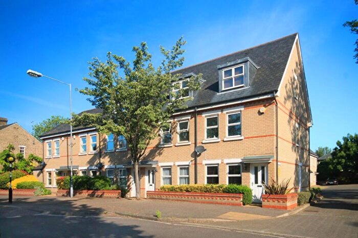 2 Bedroom Maisonette To Rent In Peterhouse Mews Chesterton, CB4