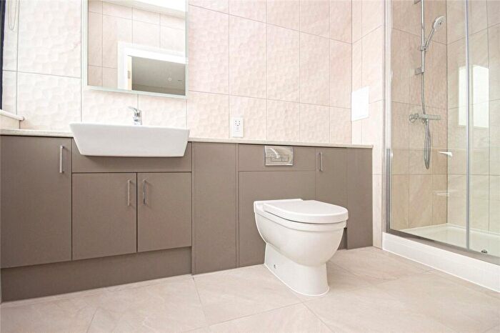 2 Bedroom Flat To Rent In Broadwater Road, Welwyn Garden City, AL7