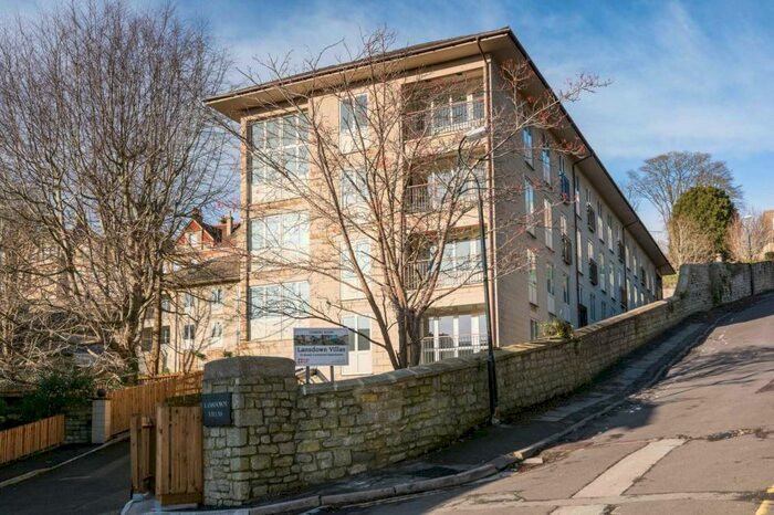 Studio To Rent In Camden Row, BA1