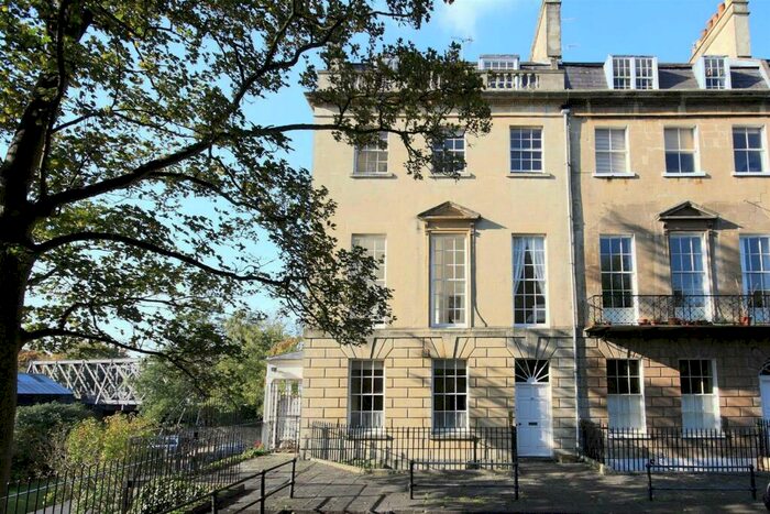 2 Bedroom Apartment To Rent In Green Park, Bath, BA1