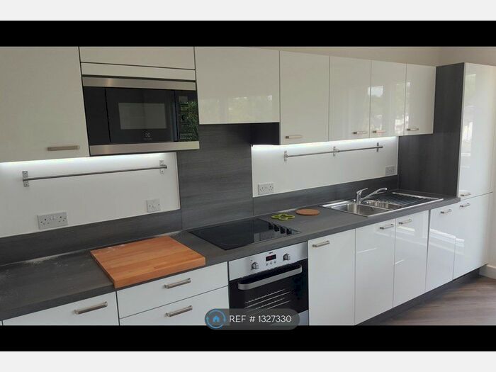 1 Bedroom Flat To Rent In Ferdinand Court, London SE6