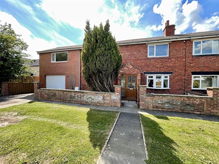 3 Bedroom Semi-Detached House For Sale In Harrowgate Village, Darlington, DL1