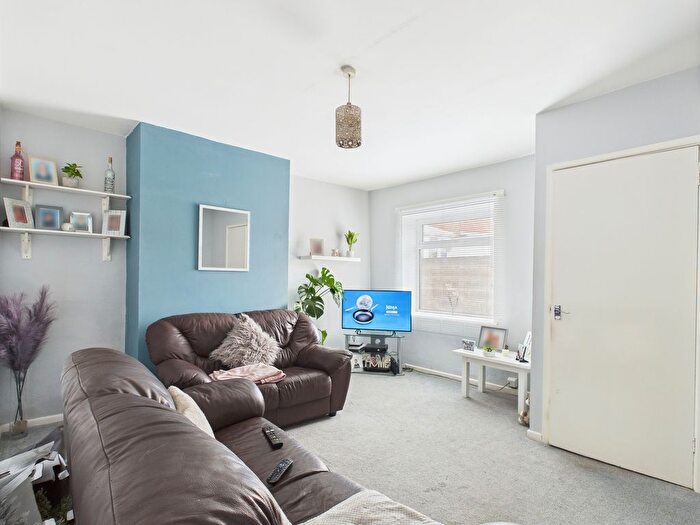 2 Bedroom Terraced House For Sale In Crowpill Cottages, Bridgwater, TA6