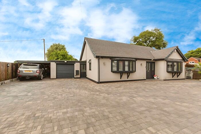 3 Bedroom Detached House For Sale In Middlewich Road, Bradfield Green, Crewe, Cheshire, CW1
