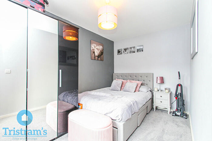 3 Bedroom Town House For Sale In New Lawn Road, Ilkeston, DE7