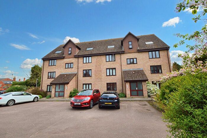 1 Bedroom Flat For Sale In Church Walk, Bourne, PE10