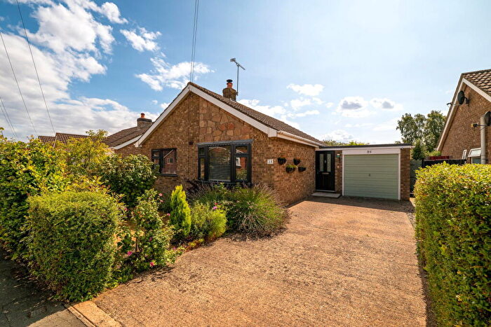 2 Bedroom Detached Bungalow For Sale In Mill Moor Way, North Hykeham, Lincoln, LN6