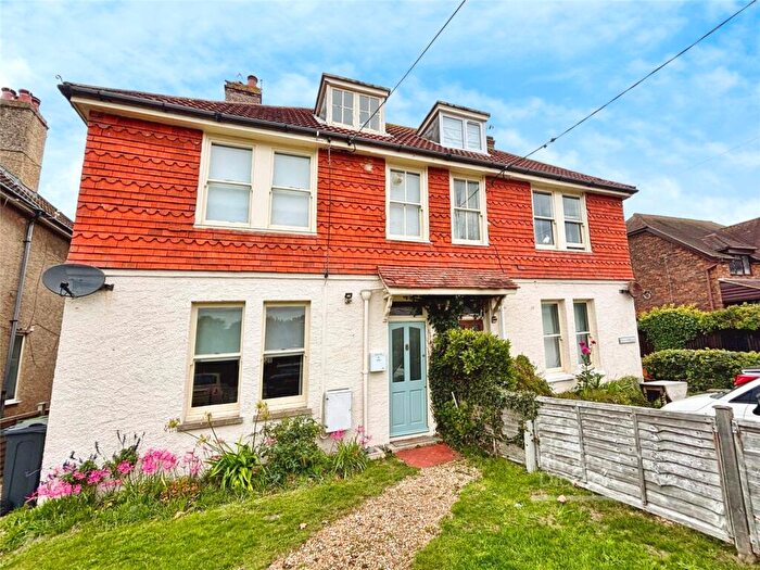 3 Bedroom House To Rent In Lane End Road, Bembridge, PO35