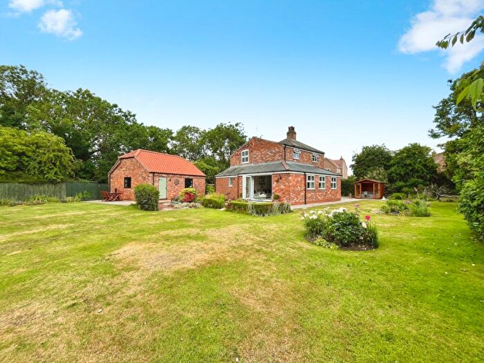 5 Bedroom Detached House For Sale In Station Road, Keyingham, Hull, HU12