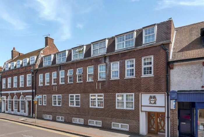 2 Bedroom Apartment To Rent In Upper Mulgrave Road, Cheam, Sutton, SM2