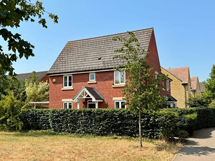 3 Bedroom Semi-Detached House For Sale In Cascade Corner, Longworth, OX13